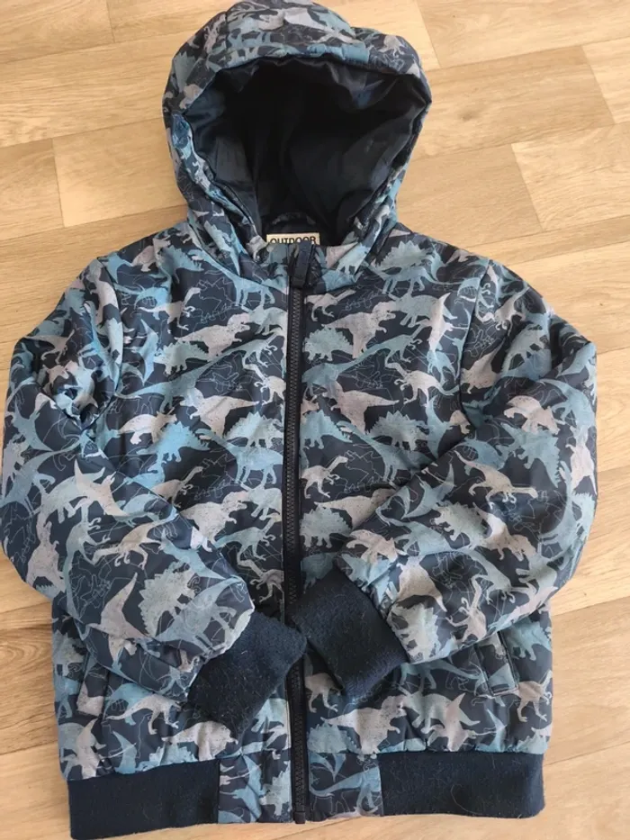 Manteau dinosaure marque Vertbaudet taille 8 ans