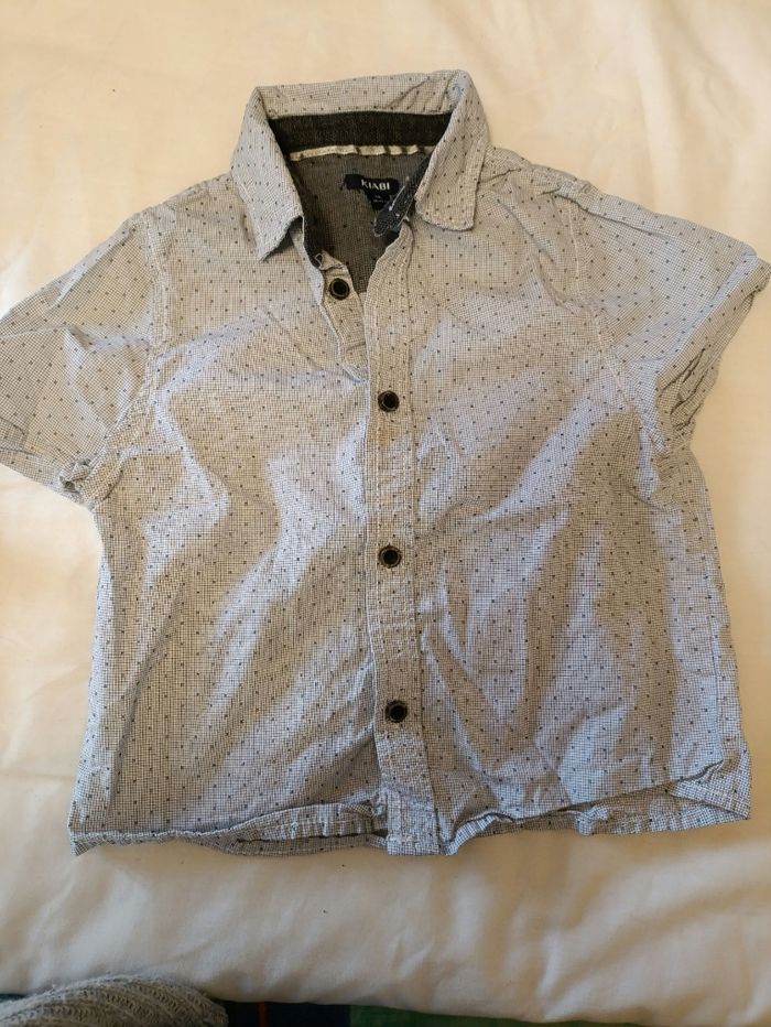 Chemises manches courtes 3  ans - photo numéro 2