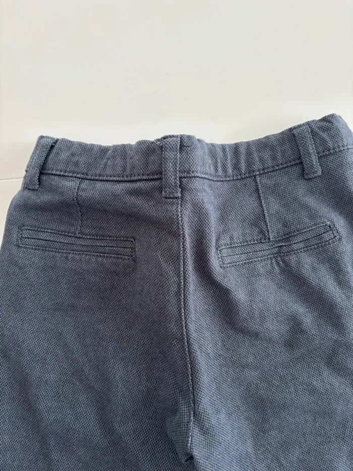 Pantalon neuf à pinces - photo numéro 3