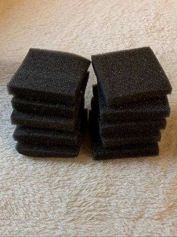 Lot 10 petites mousses carrés pour peinture