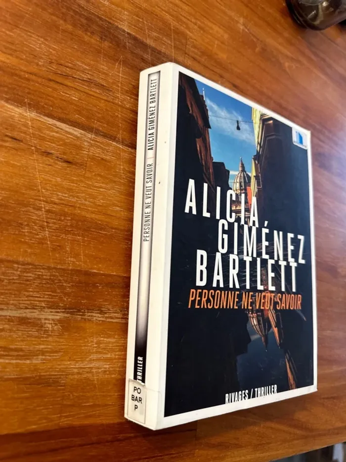 Livre, personne ne veut savoir - photo numéro 2
