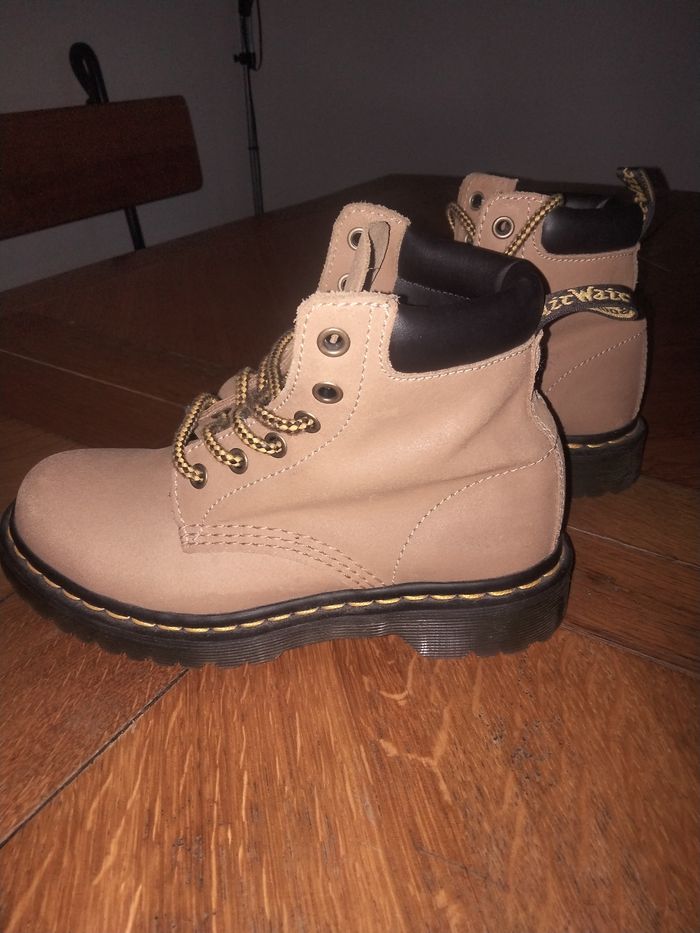 Doc Martens neuves T36 - photo numéro 3