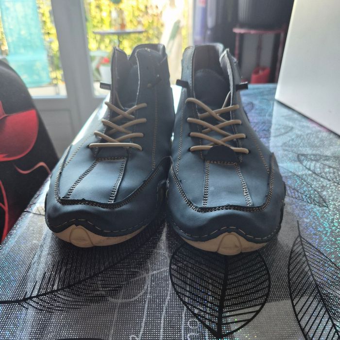 Baskets neuves T 44 - photo numéro 7
