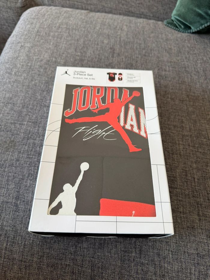 Ensemble Jordan 3 pièces 0-6 mois - photo numéro 3