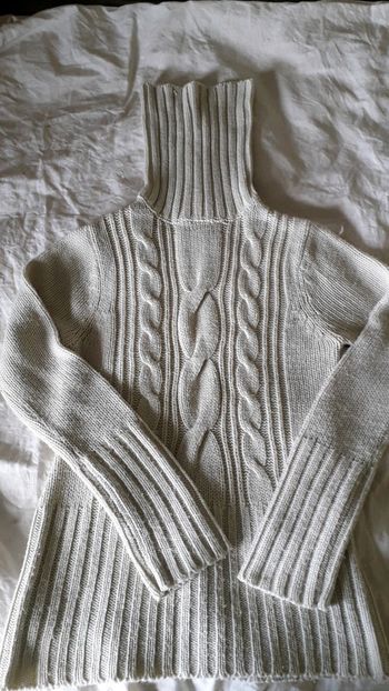 Pull beige