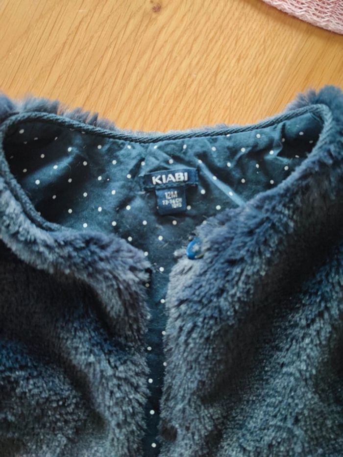 Gilet fourrure bleu marine Kiabi 12 mois - photo numéro 2