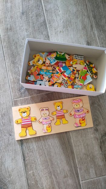 Jeu en bois.