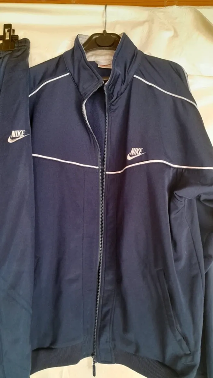 Survêtement Nike vintage - photo numéro 2