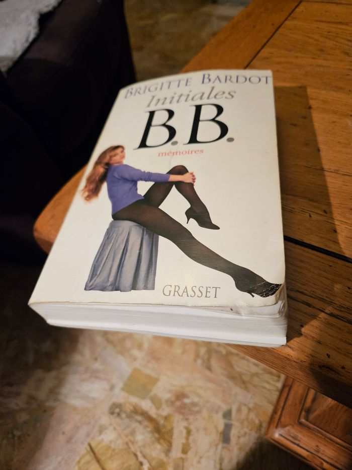 Livre initiale BB Brigitte bardot