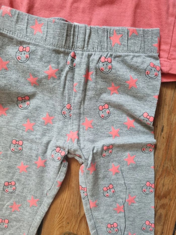 Pyjama smiley neuf - photo numéro 2
