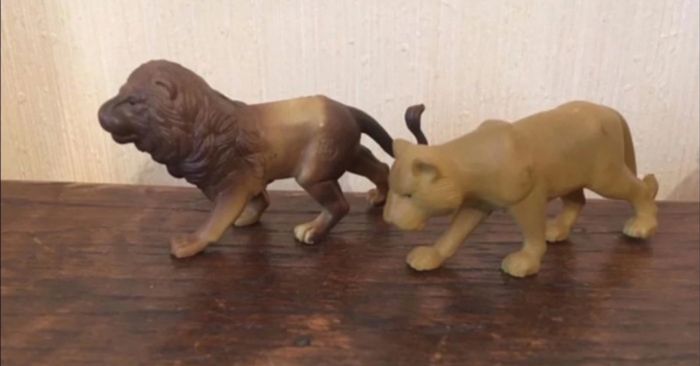 figurines vintage New Ray « Lion et Lionne » - photo numéro 2