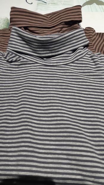 SOUS PULL TAPE À L'OEIL