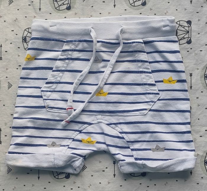 Short taille 12 mois/ 1 ans