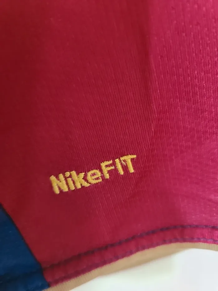 Maillot de foot du fc Barcelone collector - photo numéro 5
