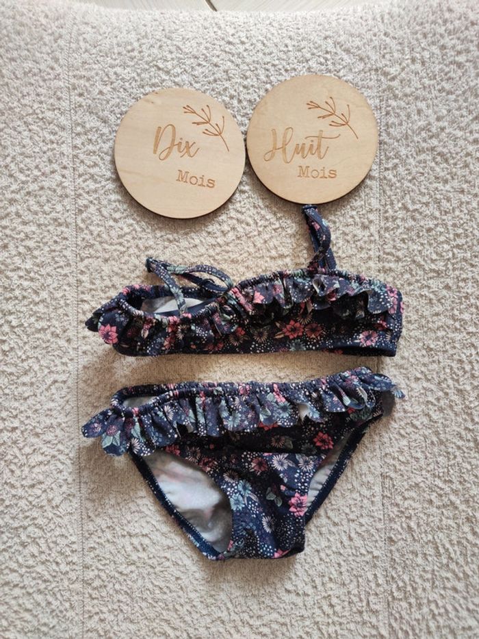 Maillot de bain 2 pièces bébé Taille 18 mois Vertbaudet