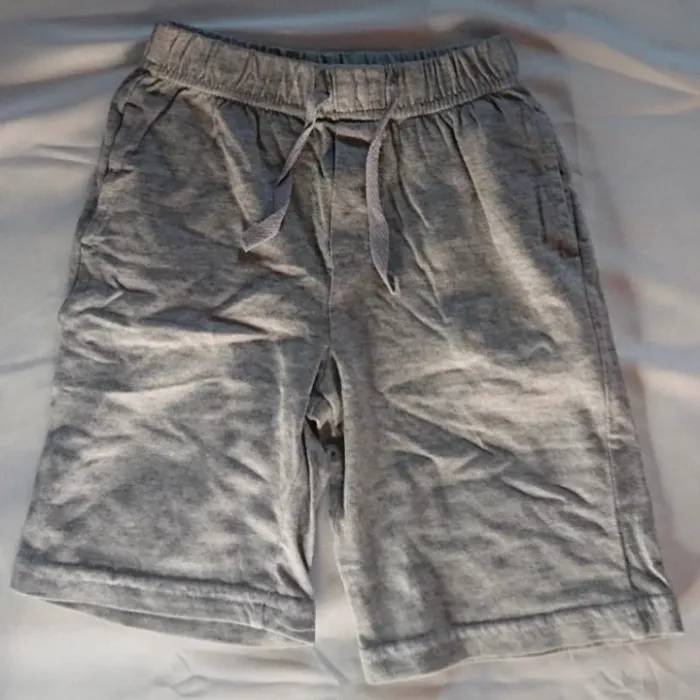 Short avengers 3 ans.