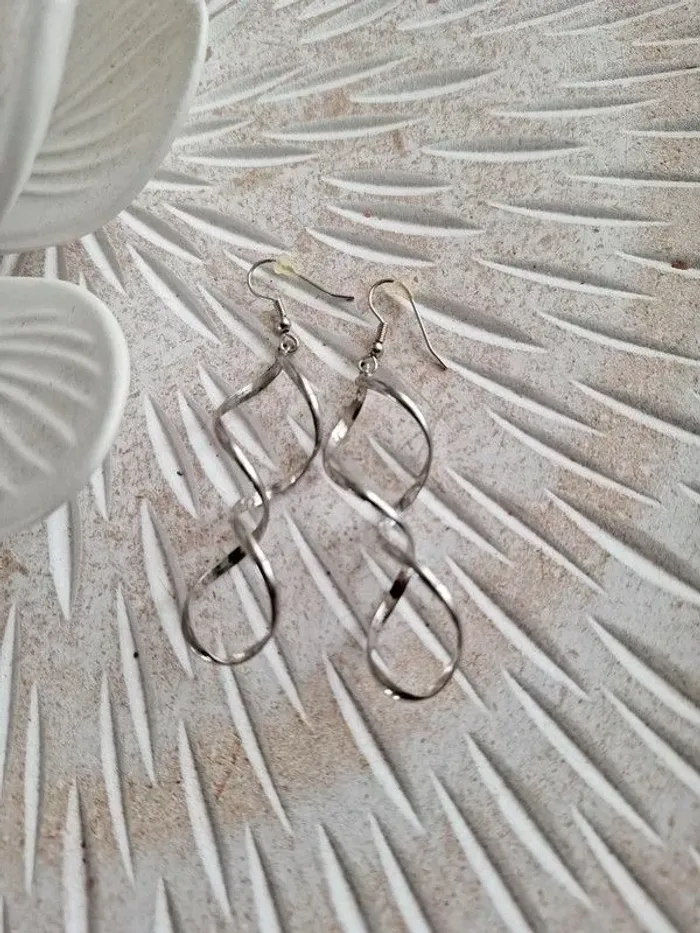 Boucle d'oreille - photo numéro 3