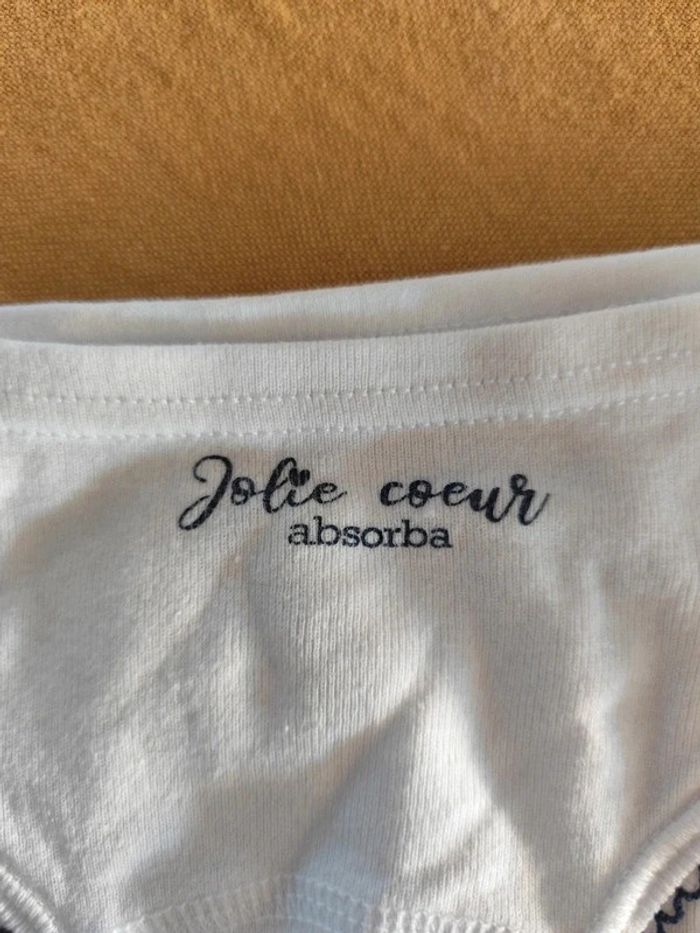 Lot de 3 culottes neuves 2ans - photo numéro 4