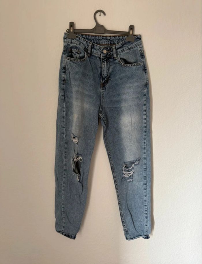 Jean mom troué femme - taille 36 / S