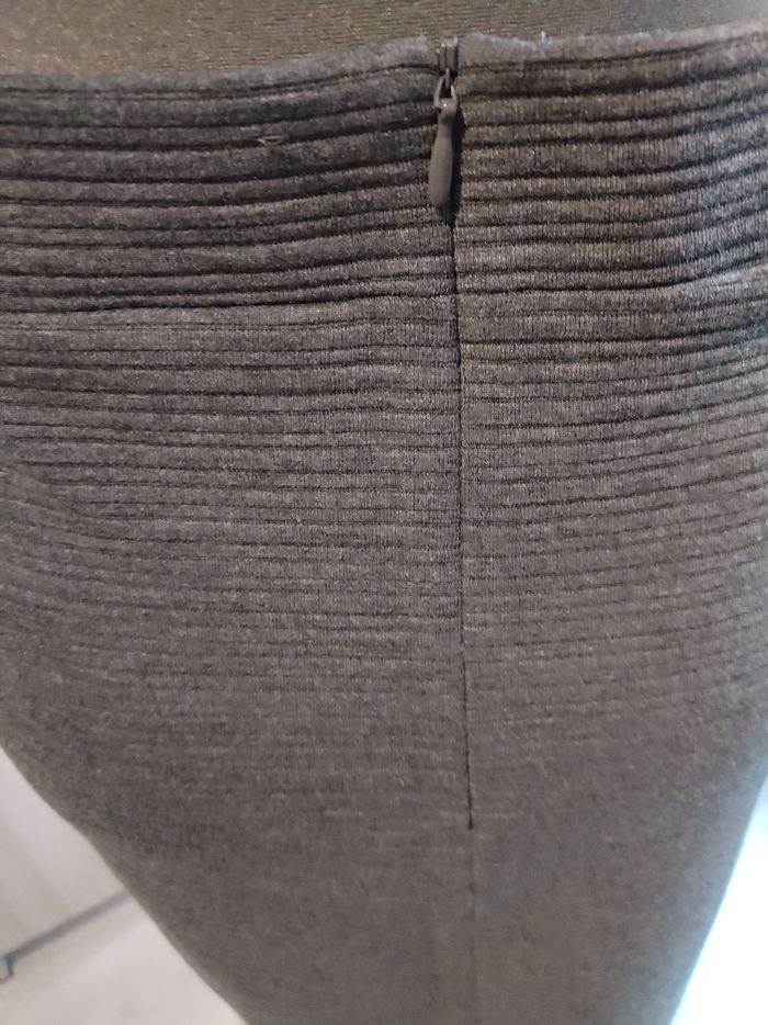 Jupe femme taille 42 /44 - photo numéro 3