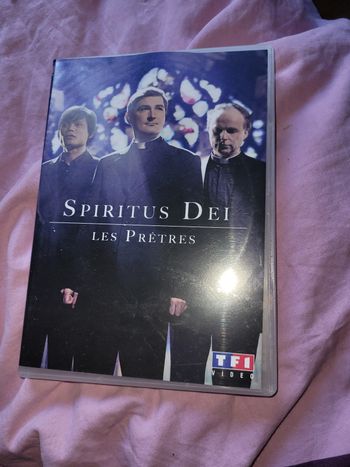 Les prêtres Spiritus dei