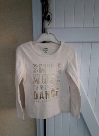 haut filles kiabi taille 5 ans