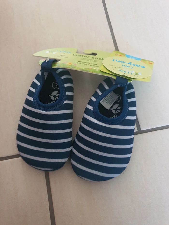 Chaussures d'eau taille 3