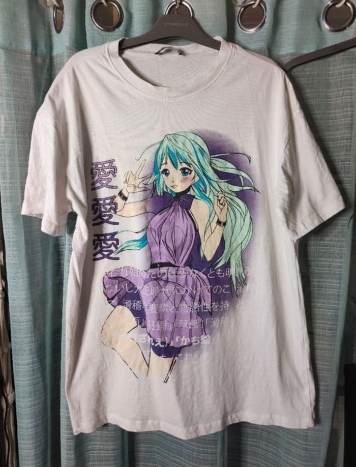 Tee shirt manga taille XS - photo numéro 2