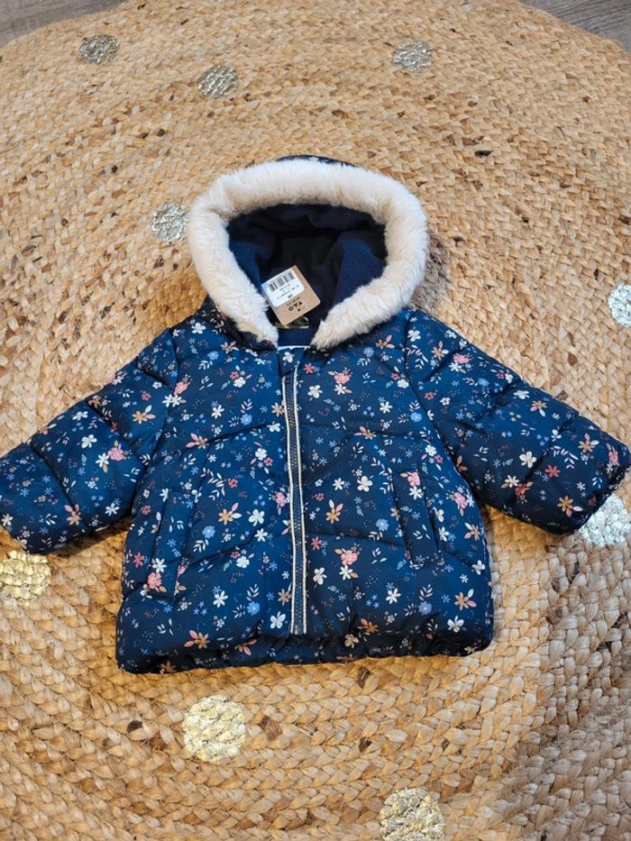 Manteau 3 mois - photo numéro 2