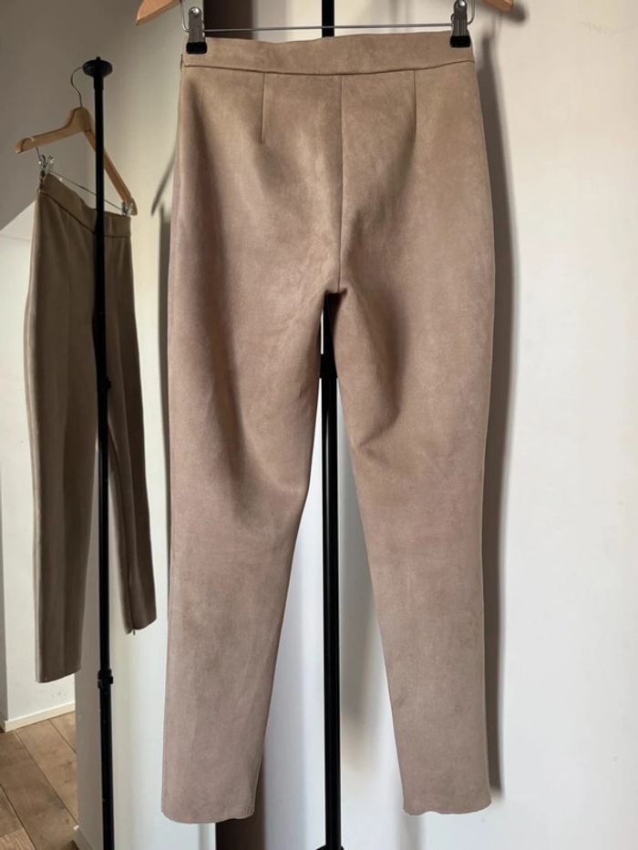 Tregging ajuste suédine faux suéde leggings M Zara - photo numéro 5