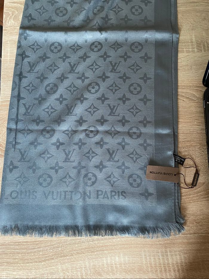 Écharpe / pashmina / châle