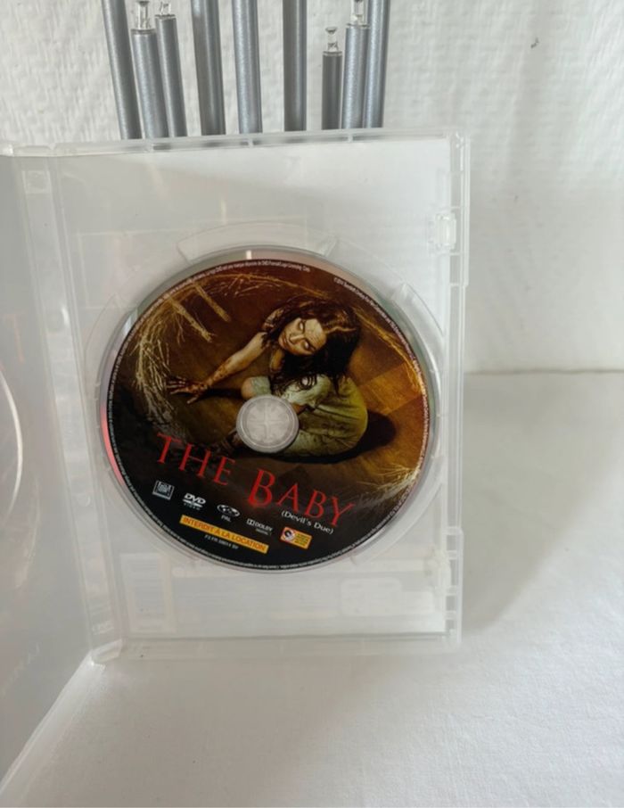 • Dvd ~ The baby • - photo numéro 2