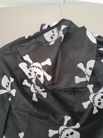 Déguisement cape de zombie adultes avec capuche