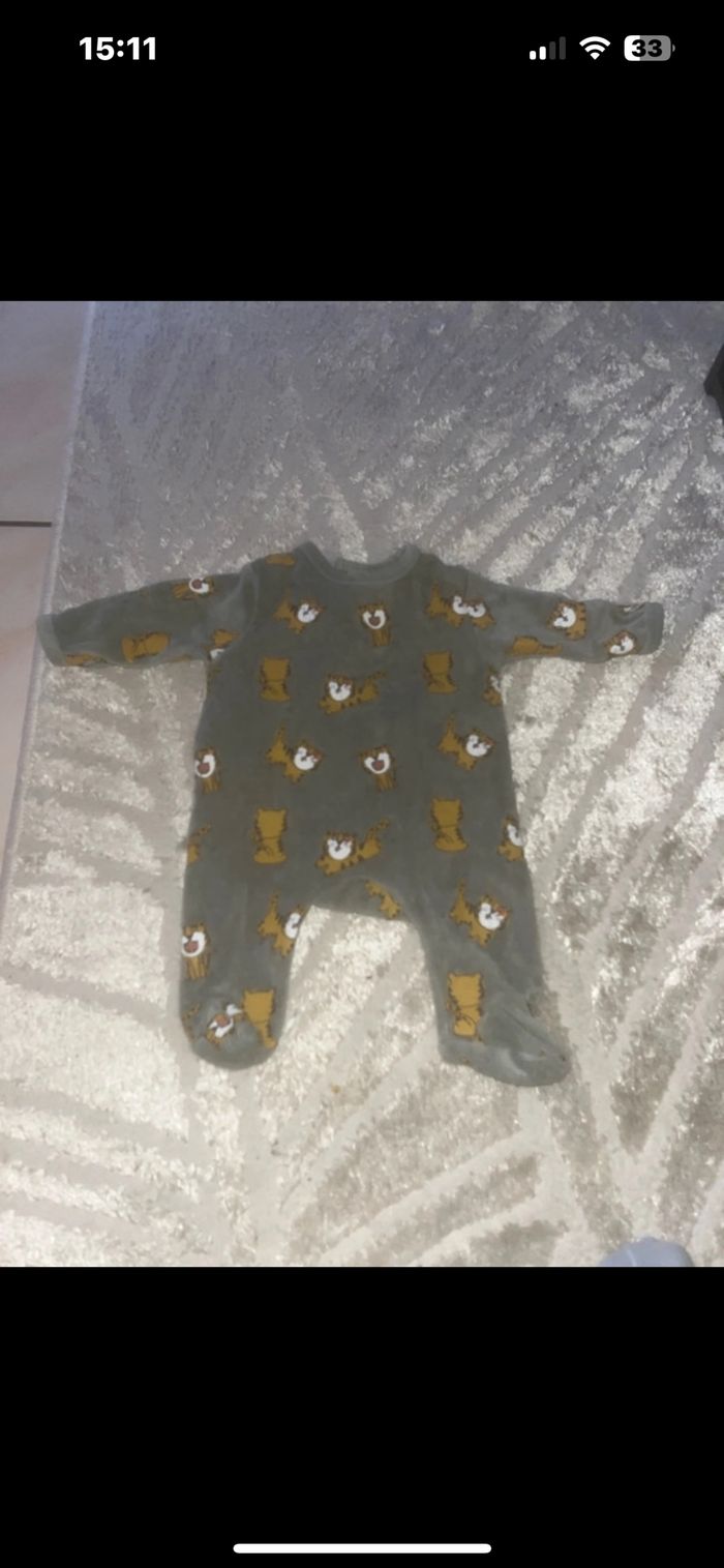 Pyjama bébé 1mois - photo numéro 6