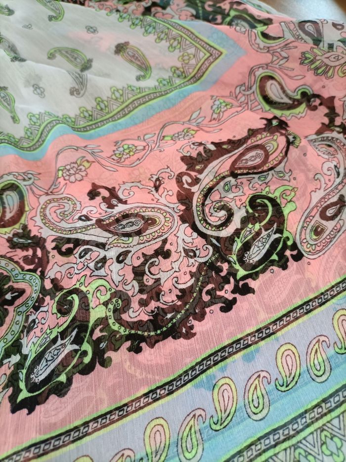 Robe de plage M-L blanc vert rose - photo numéro 5