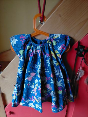Très jolie robe Catimini 2 ans