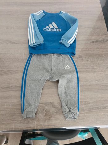 Ensemble adidas