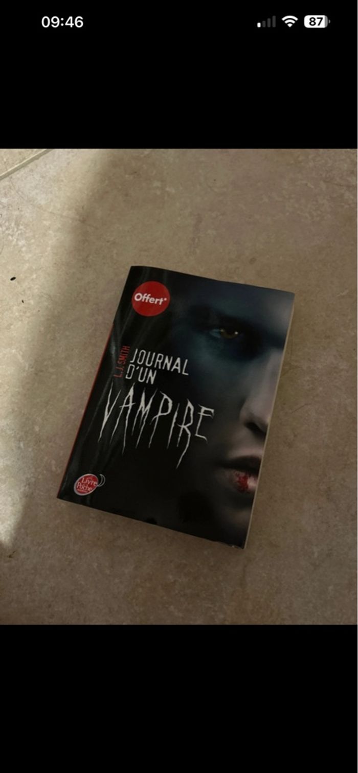 Tome 1 Journal d’un vampire - photo numéro 2