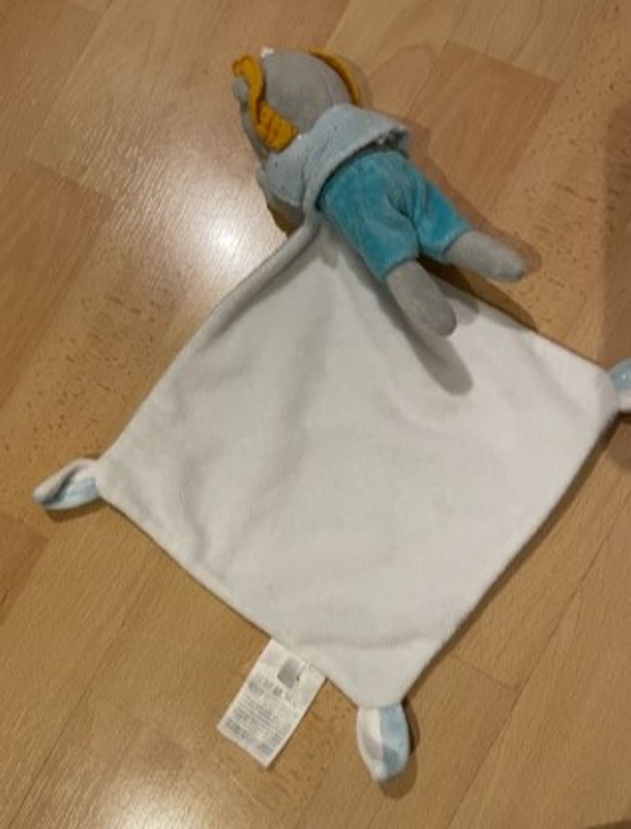 Peluche doudou plat lion Neuf - photo numéro 2