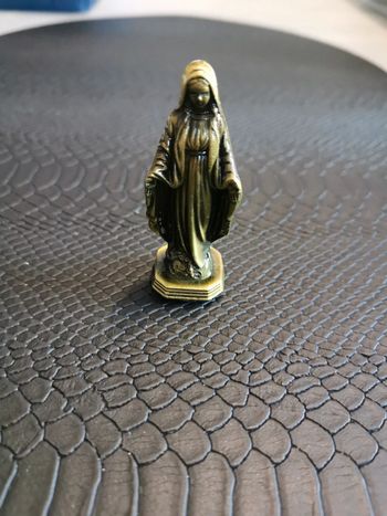 Statuette spirituelle marie ste vierge