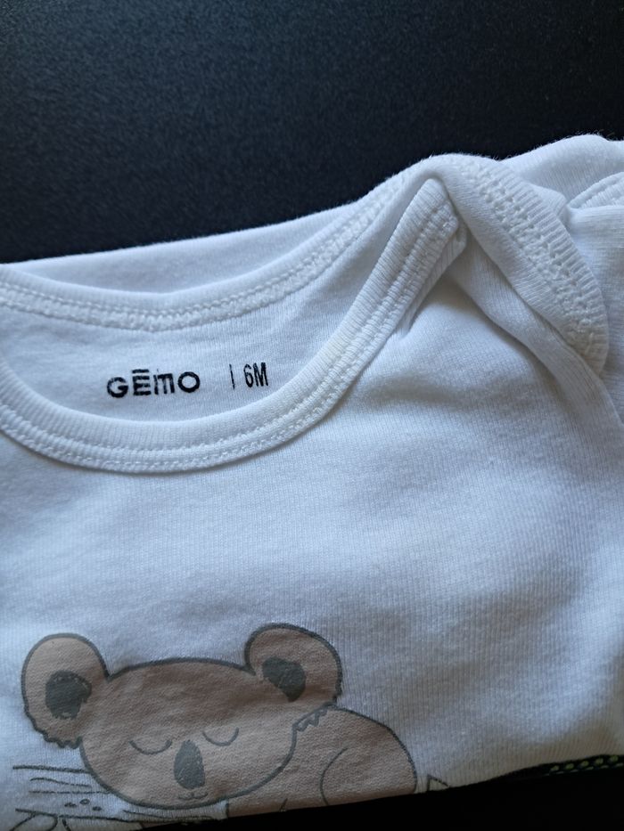 Lot de bodies - photo numéro 2