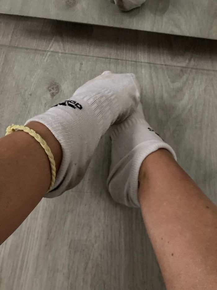 Chaussettes  déjà portées - photo numéro 5