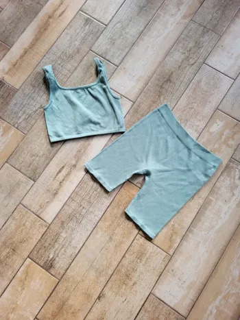 Ensemble de sport taille M