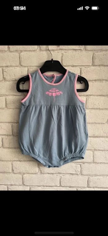 Barboteuse vertbaudet taille 18 mois