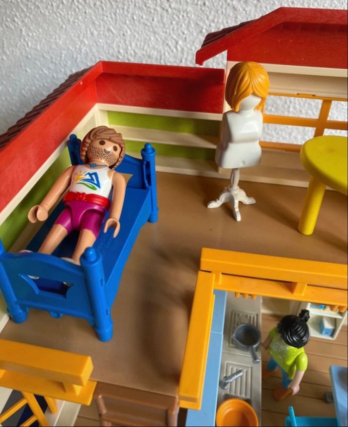 Maison playmobil et accessoires - photo numéro 8