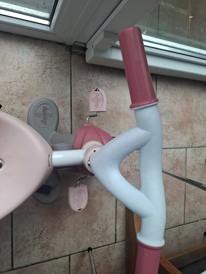 Velo smoby a pédale rose enfant - photo numéro 2