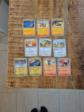 Lot Carte pokemon ev8.5 Evolution prismatique