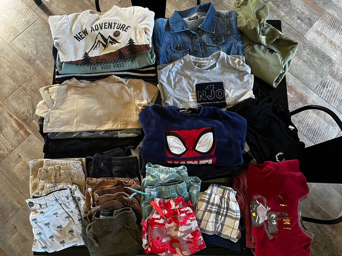 Gros lot vêtements 6 ans