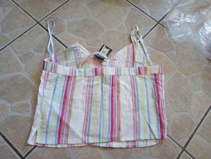 Crop top - photo numéro 3