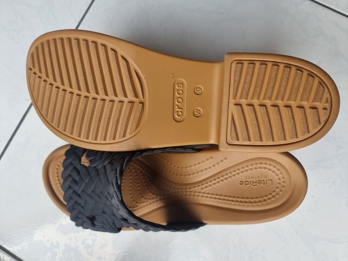 Crocs w9 taille 39 40 - photo numéro 4